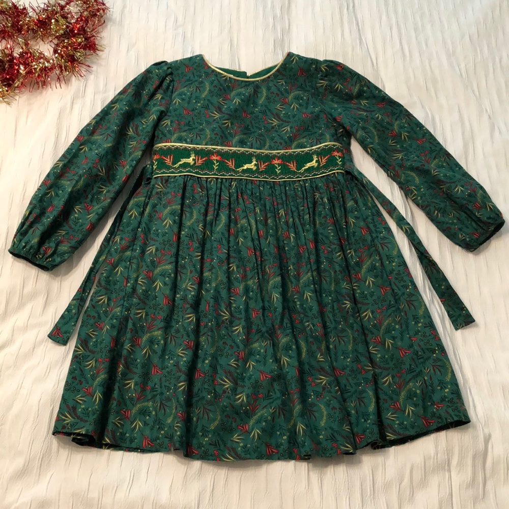 Like new Bonnie Jean smocked Christmas dress